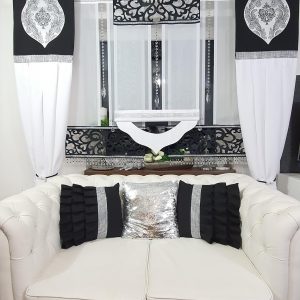 GLAMOUR HOME FASHION  Elegance Ornament Black & White