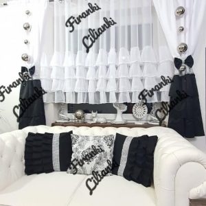 ELEGANCKA FIRANA Z FALBANAMI