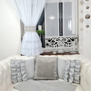 LUXURIO Grey & White